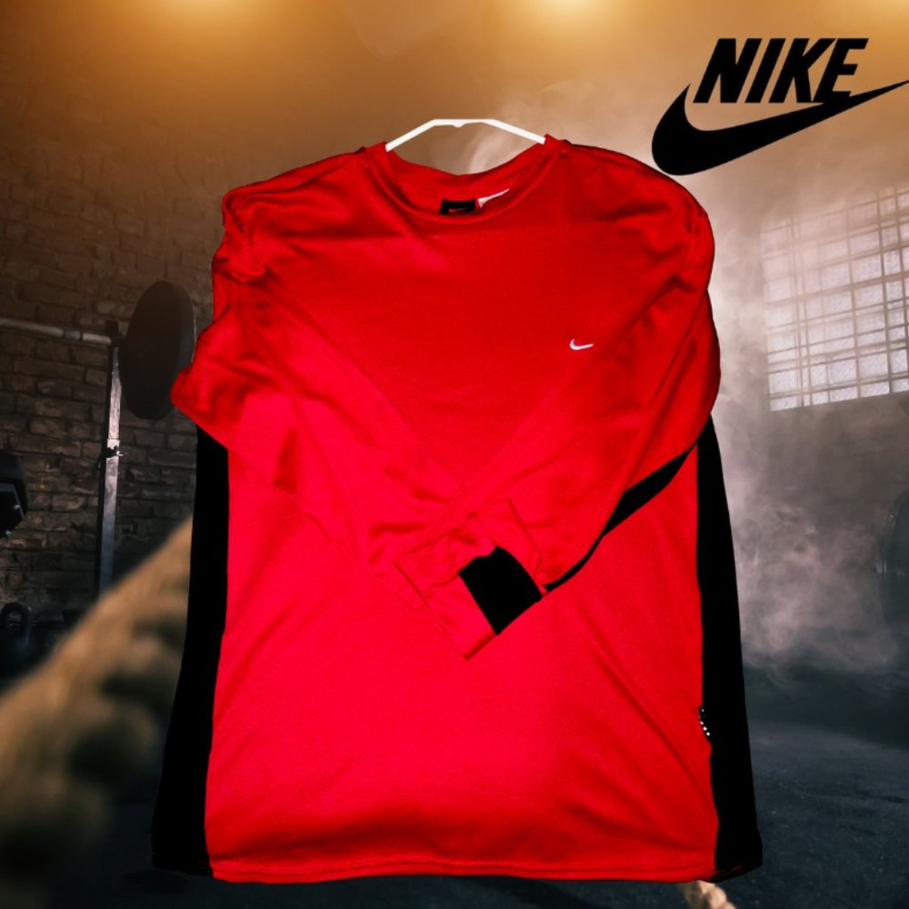Nike Longsleeve Men's Workout Shirt